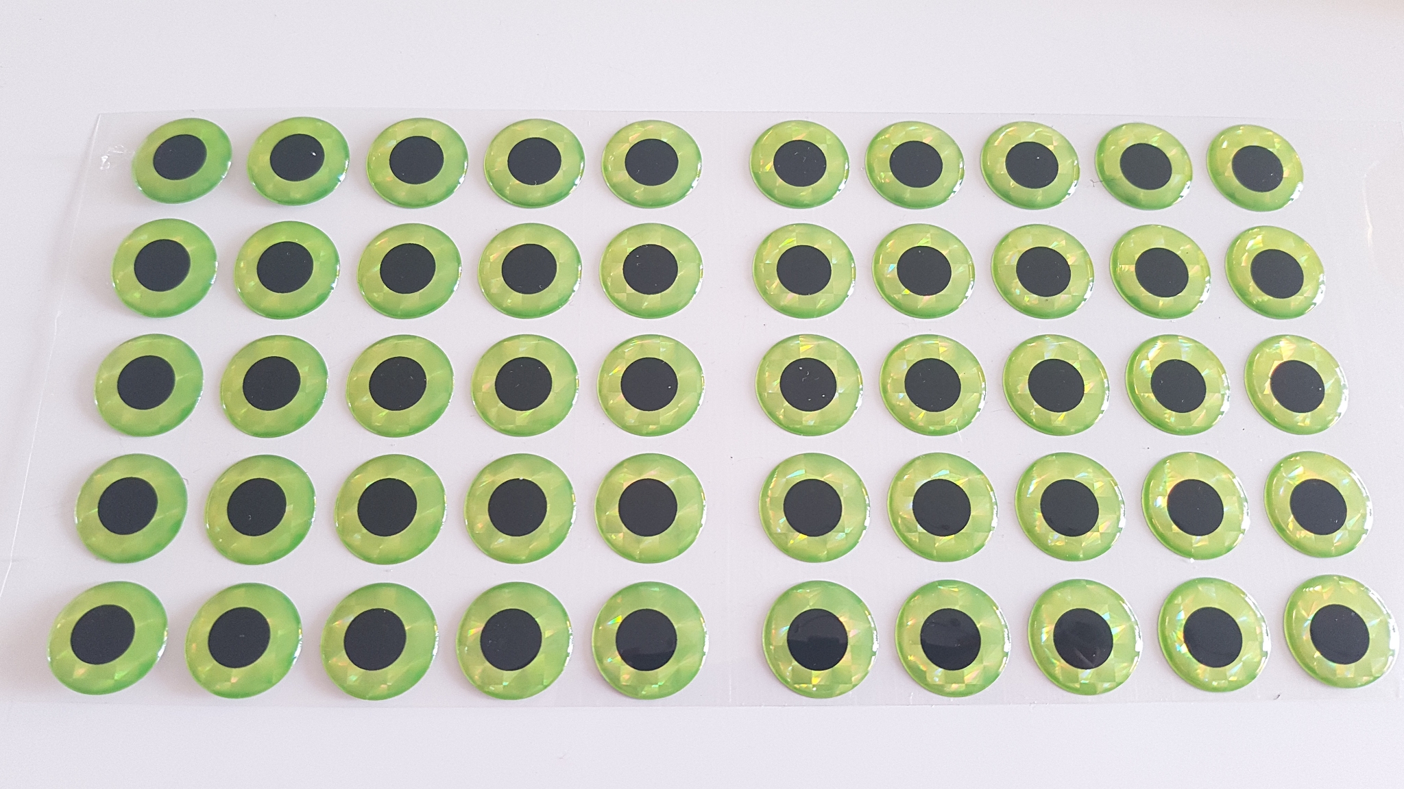 MIKATECH-Soft-3D-Augen-20mm-Prism-Chart-50er-Karte MIKATECH Epoxy 3D Augen 20mm Prism Chart Karte 50 Stück